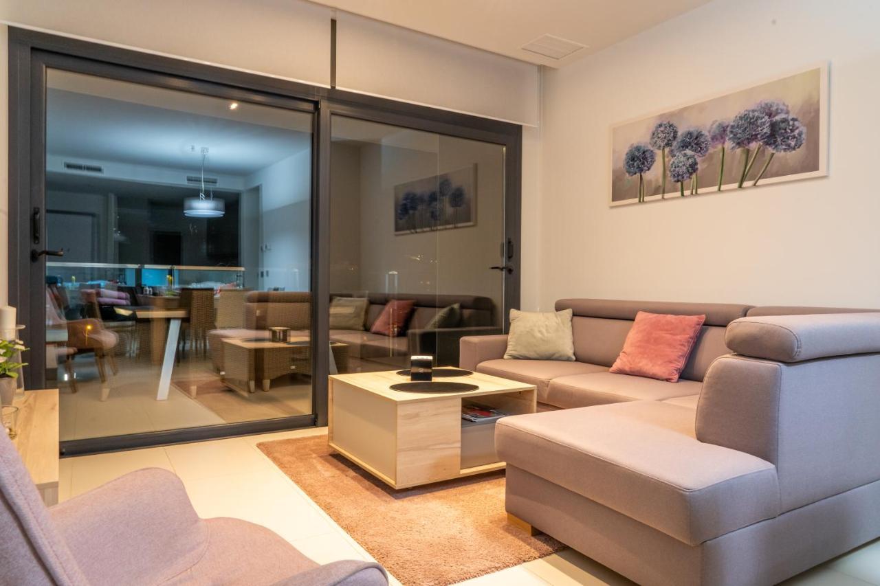 Appartamento Sunset Drive 90210 Benidorm Esterno foto